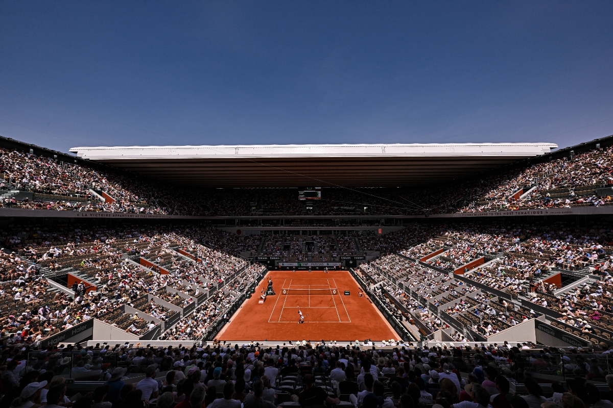 Roland Garros: Τζόκοβιτς, Κοκκινάκης και Σβιόντεκ επιστρέφουν στη δράση
