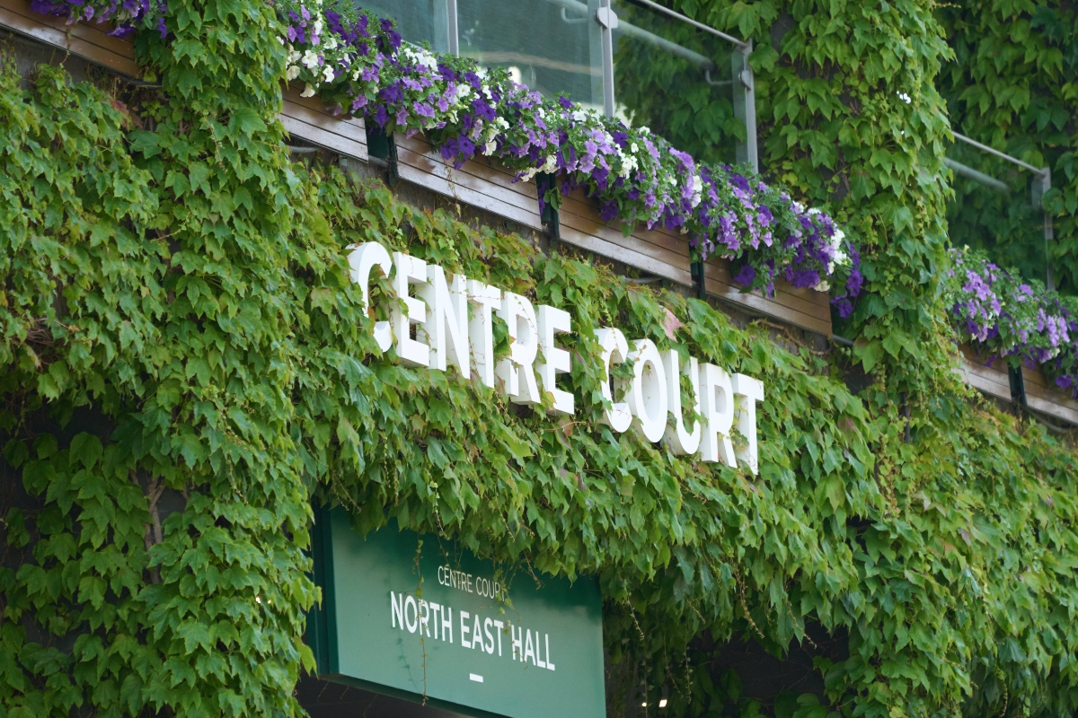 Το Wimbledon κάνει πρεμιέρα με Τσιτσιπά και Τζόκοβιτς