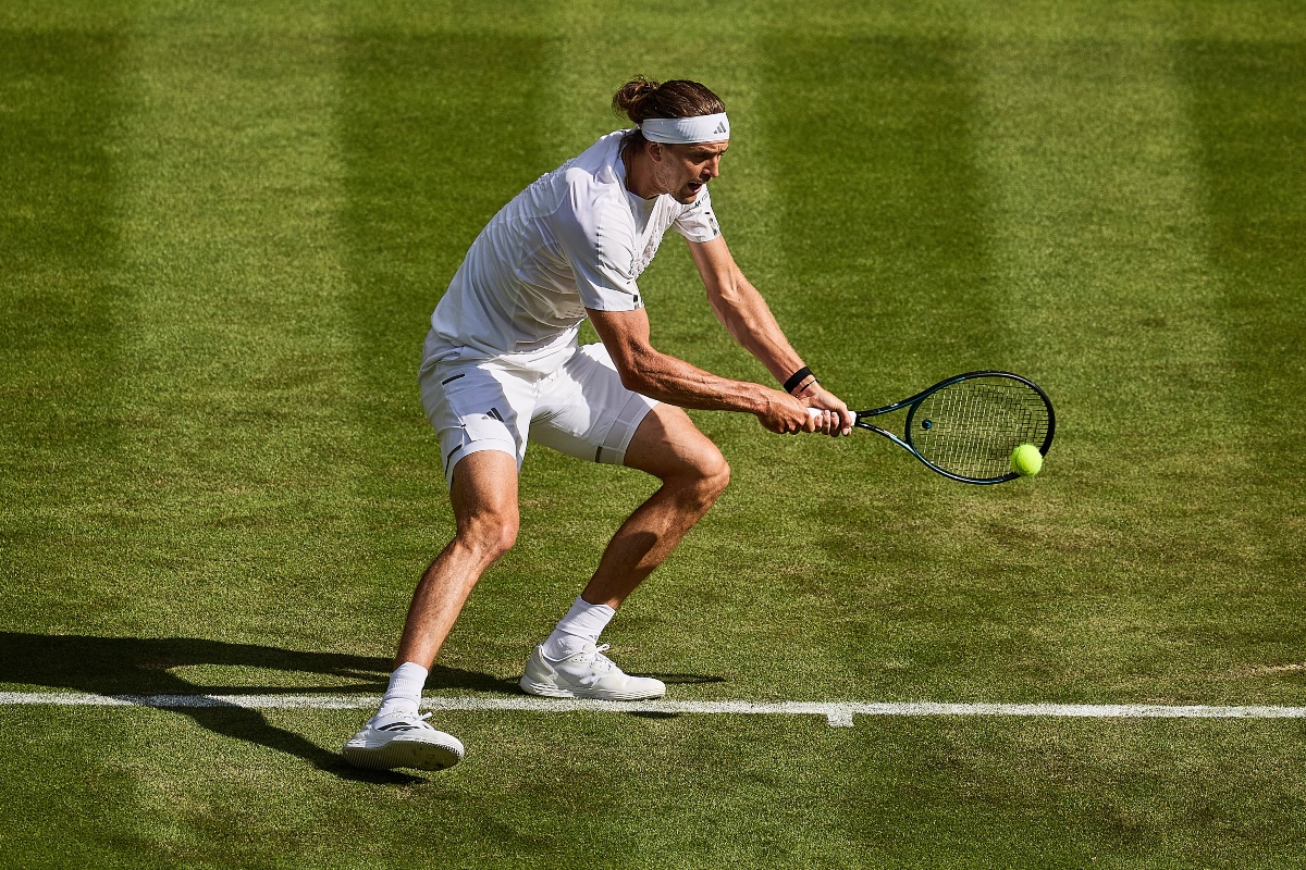«Υπερηχητικός» Ζβέρεφ στον τρίτο γύρο του Wimbledon