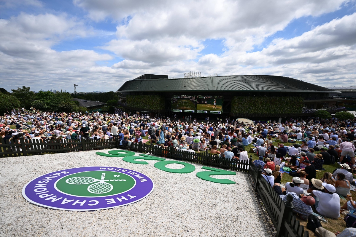 Η παράδοση 10 χρόνων στο Wimbledon συνεχίζεται…