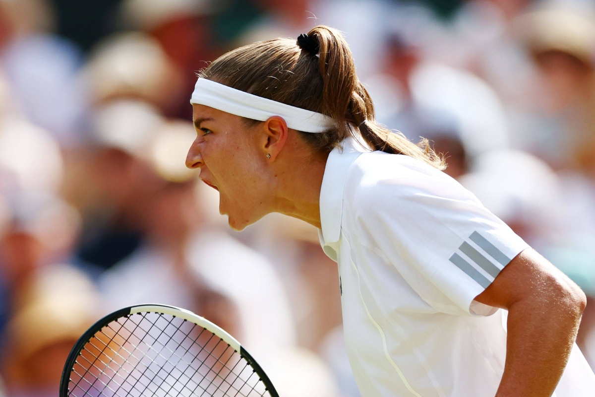 «Αλύγιστη» Μούχοβα στον τελικό του Wimbledon