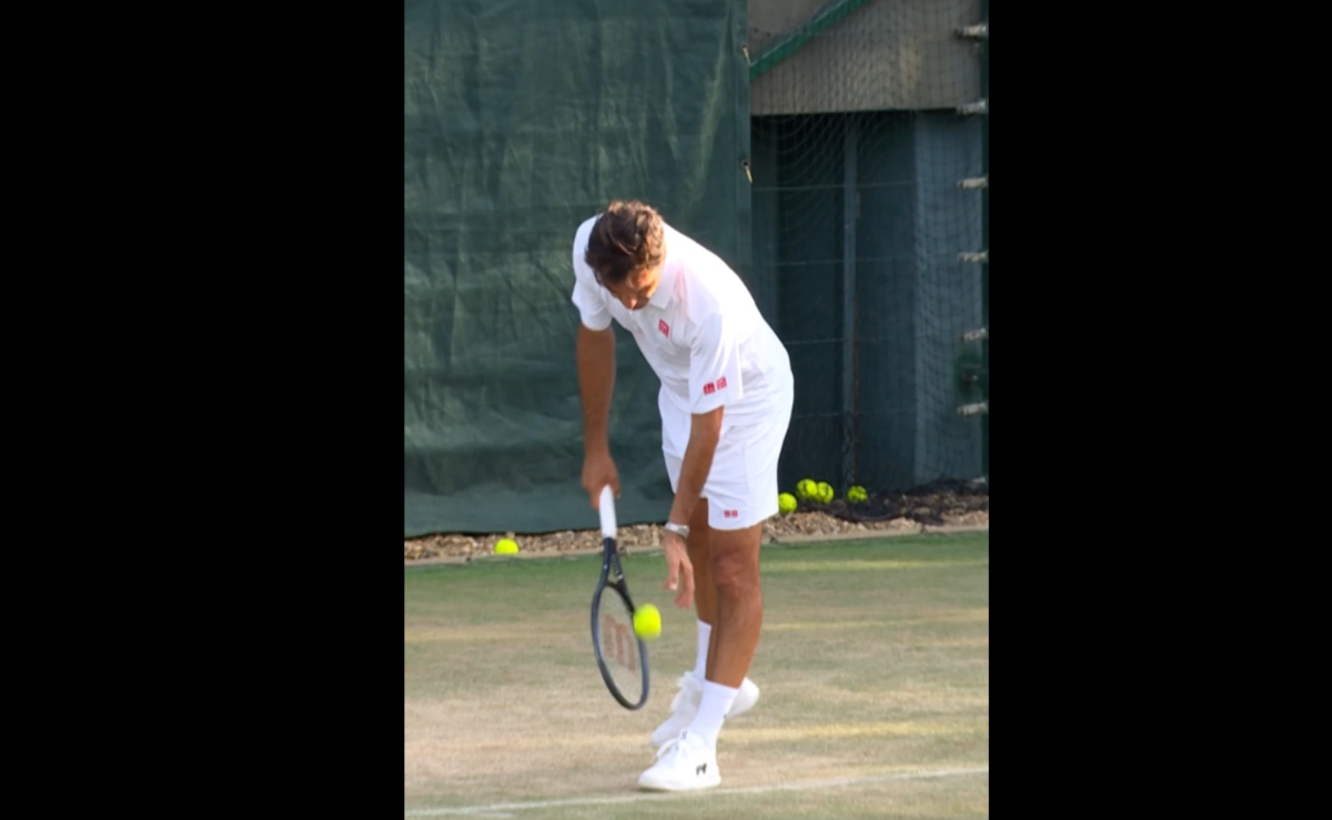 Ο Φέντερερ παίζει ξανά τένις στο Wimbledon και… μαγεύει (vid)