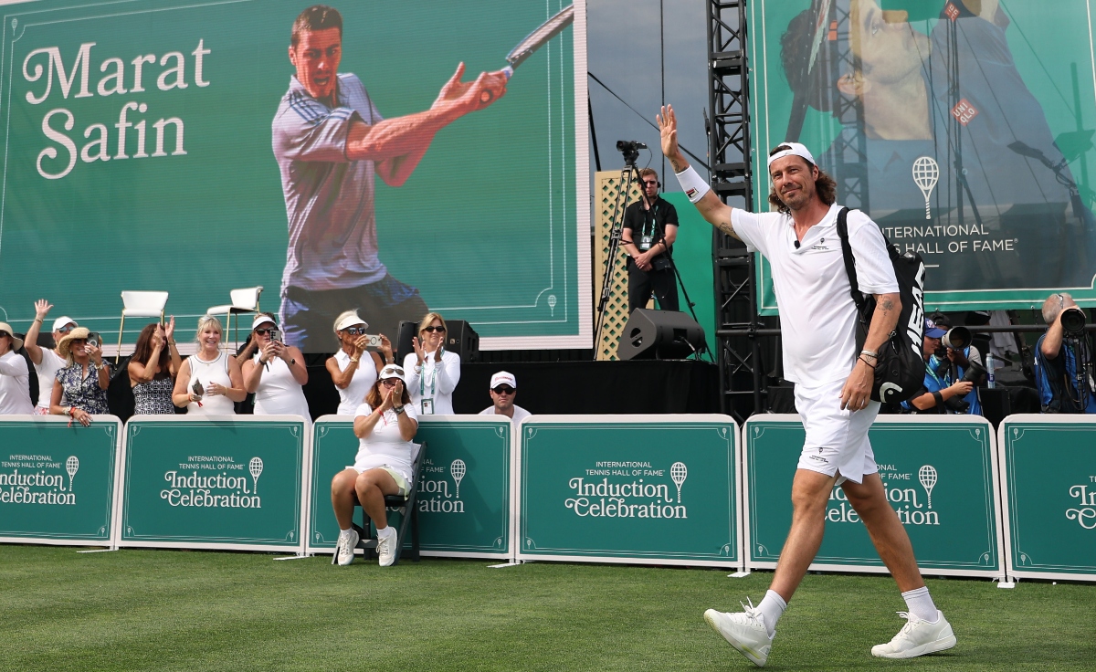Ο Μαράτ Σάφιν στην ομάδα του Μάρεϊ για το Rafa Nadal Academy Slam
